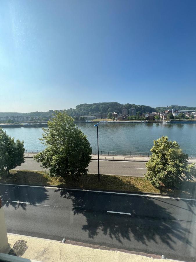 Riverbank Guest House Namur Exterior foto
