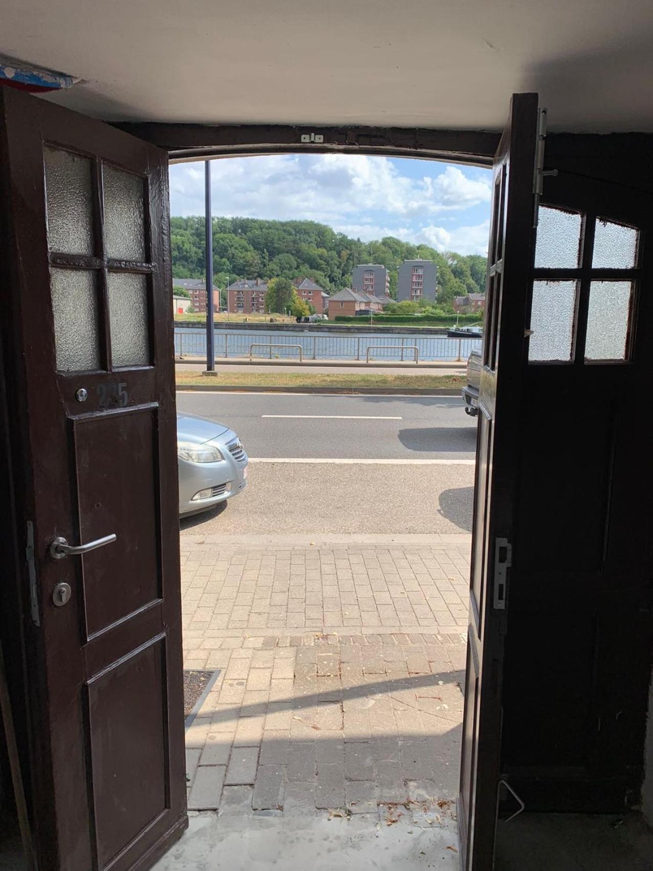 Riverbank Guest House Namur Exterior foto